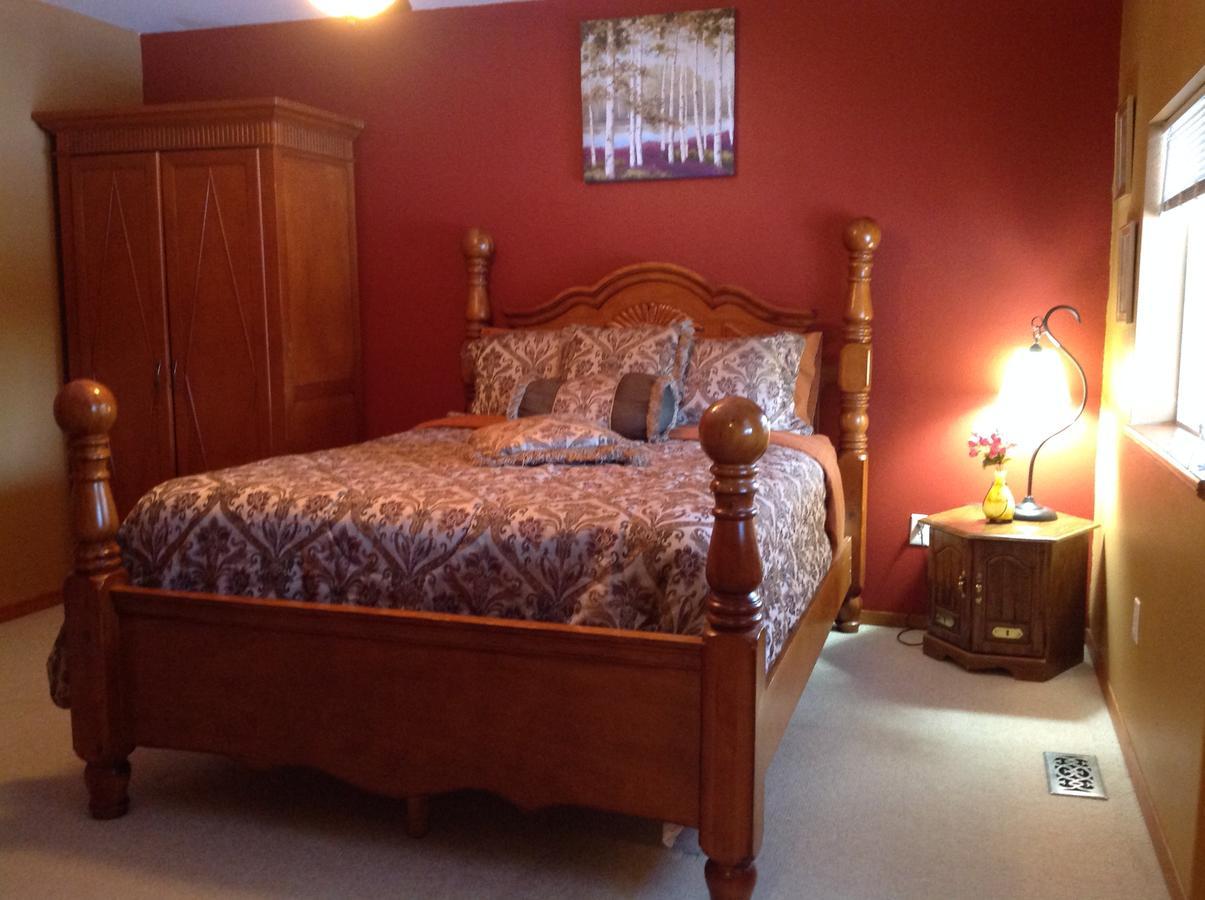 A Hyde Away Inn B&B Tok Exterior foto