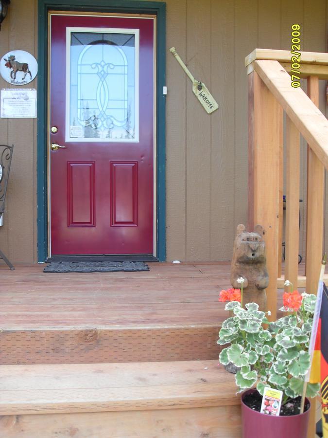 A Hyde Away Inn B&B Tok Exterior foto
